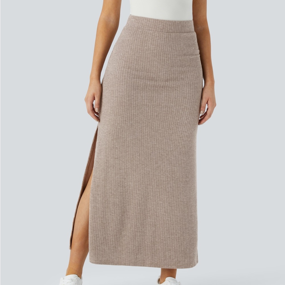 HALARA Ribbed High Waisted Hem A Line Maxi Skirt